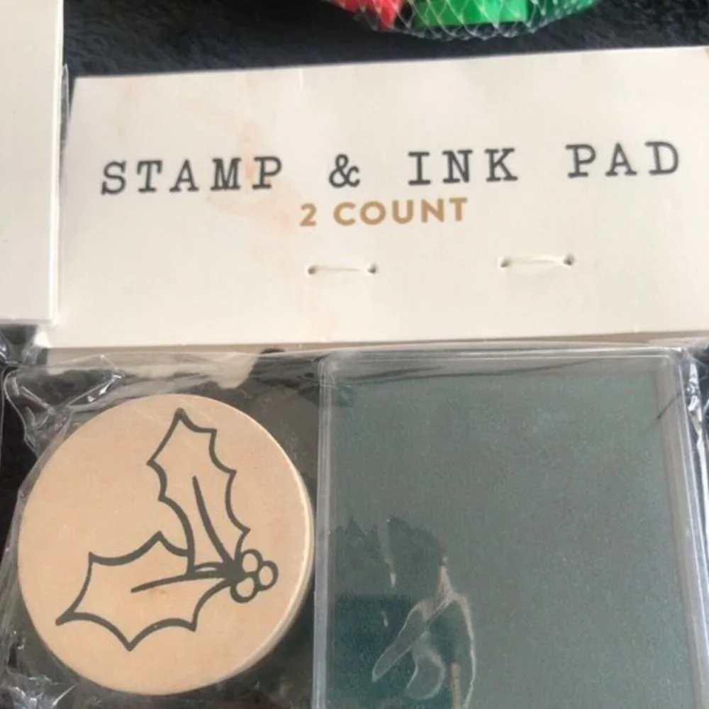 Christmas Erasers Stamp Ink Pad‎ Set Holiday Candy Cane Holly